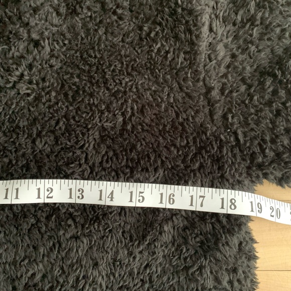 LULULEMON - Warmth Restore Sherpa Pullover - Picture 5 of 10